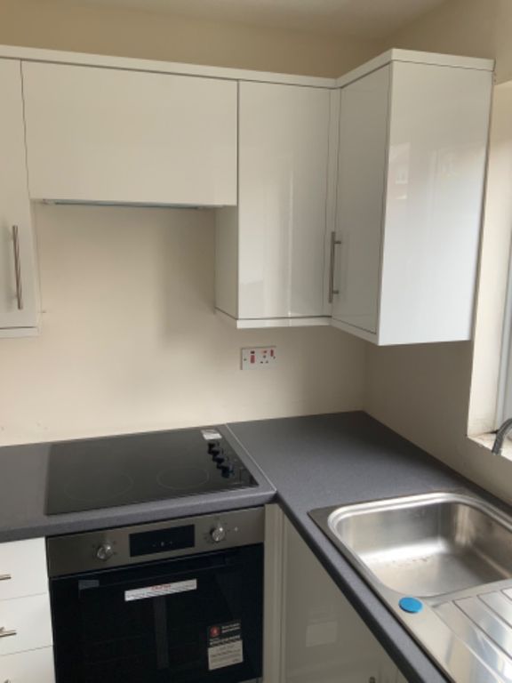 Property photo 2 of 11