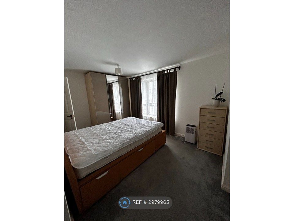 Property photo 1 of 4