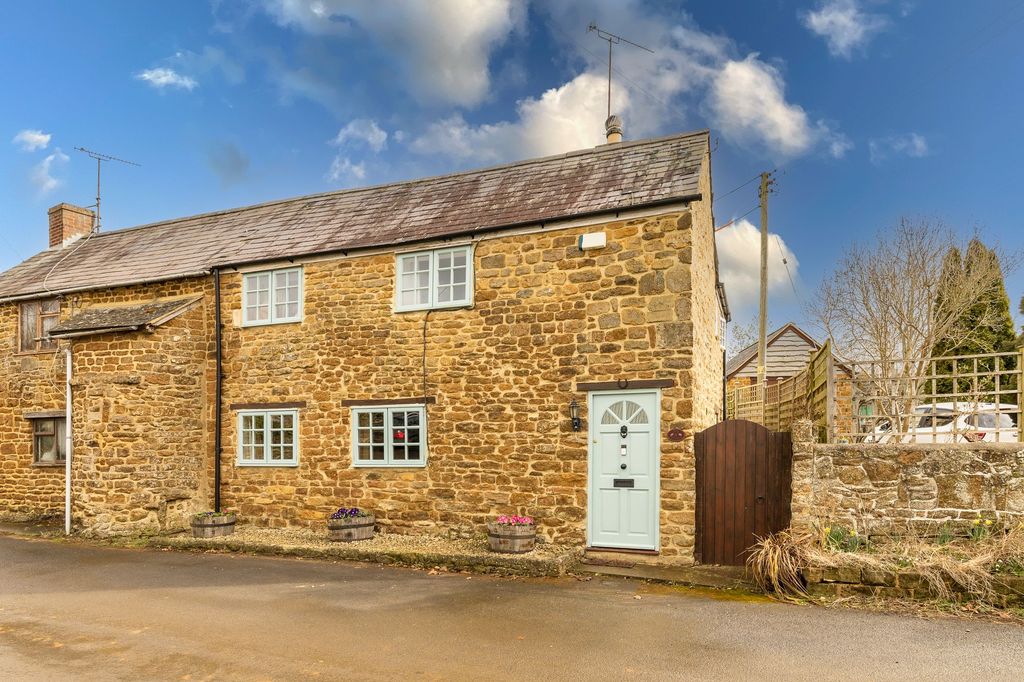 Property photo 1 of 20