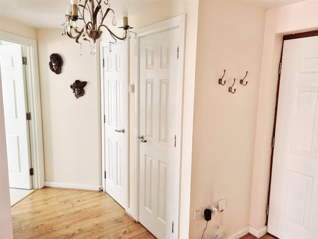 Property photo 2 of 9 Picture No. 09