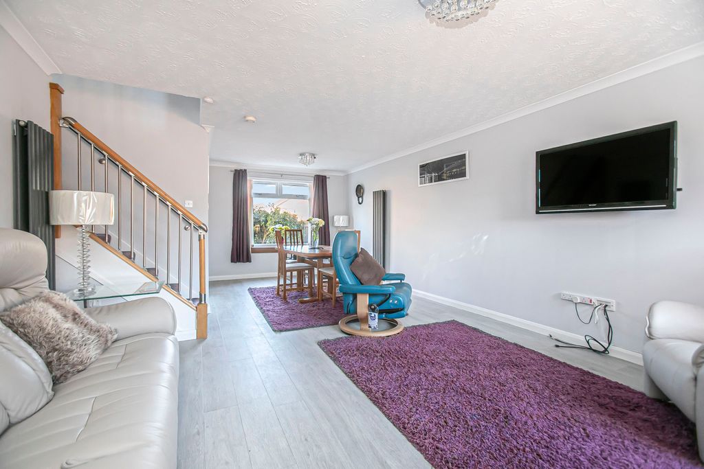 Property photo 3 of 40 Property Image 3