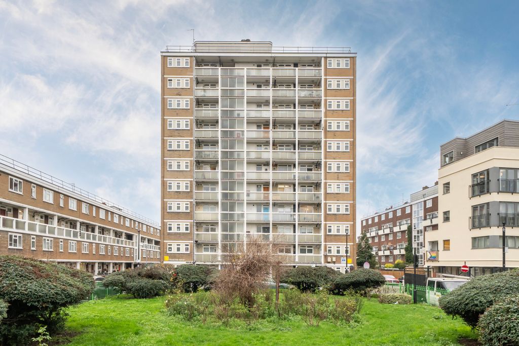 Property photo 2 of 8 Picture No. 03