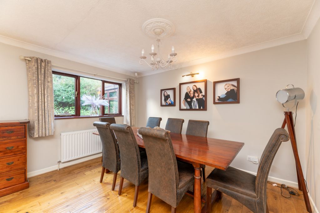 Property photo 3 of 36 Dining Area