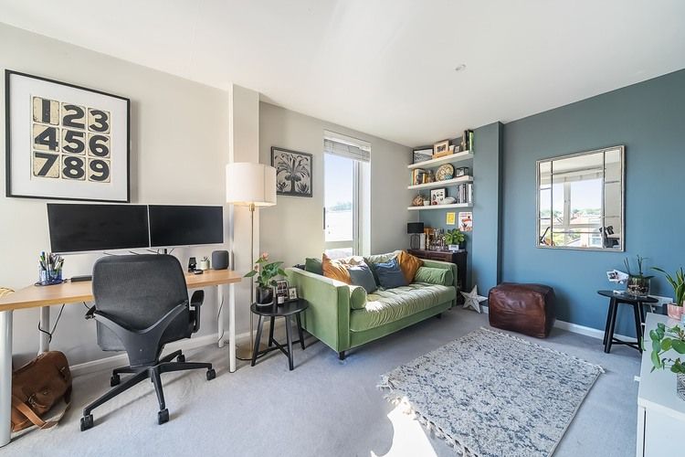 Property photo 2 of 16