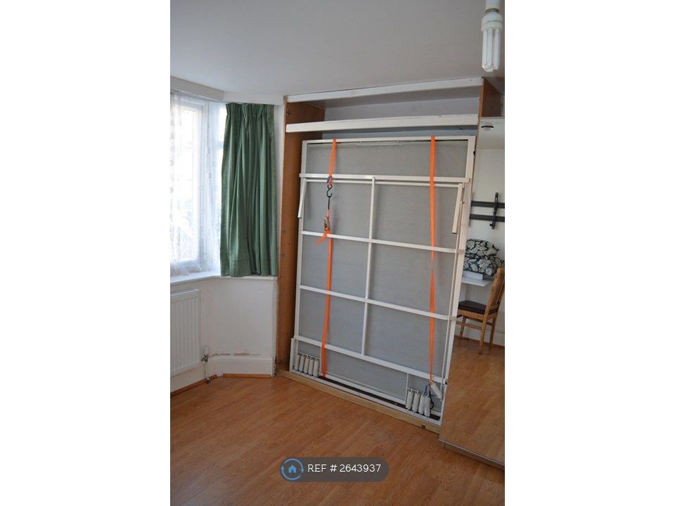 Property photo 3 of 9