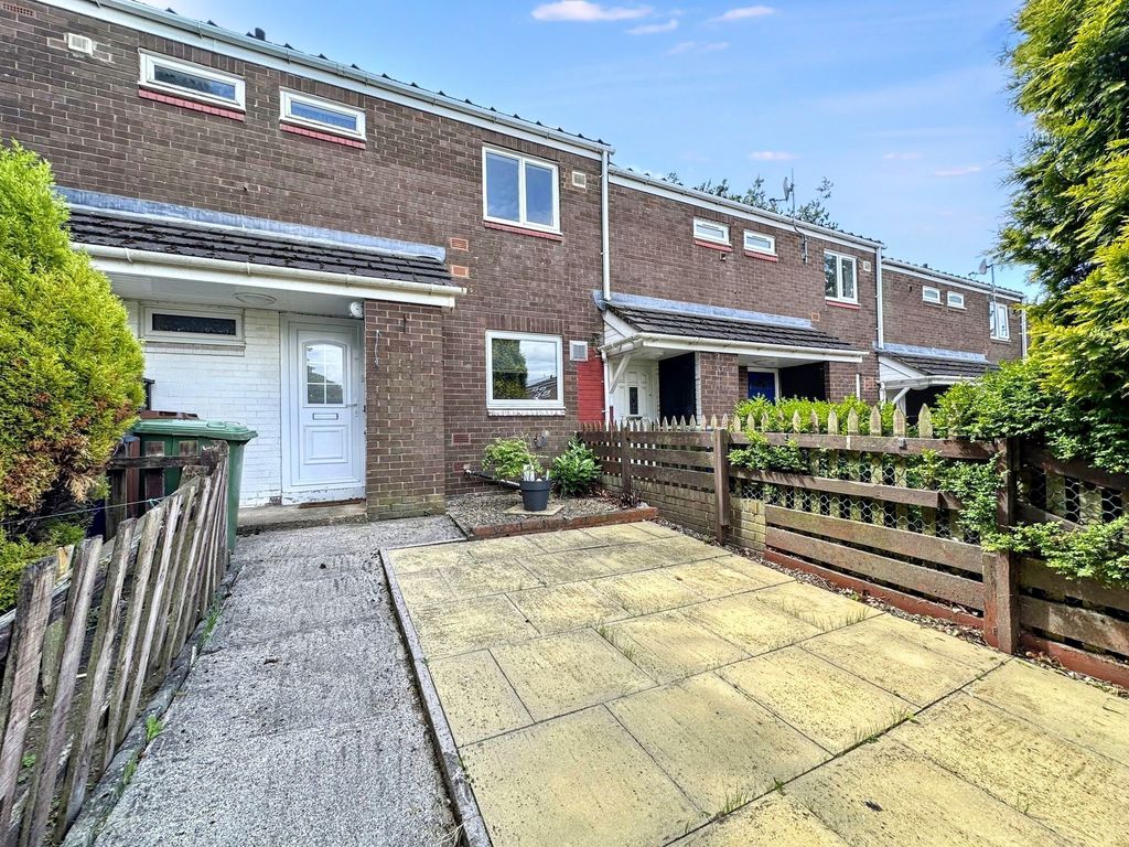 Property photo 1 of 7