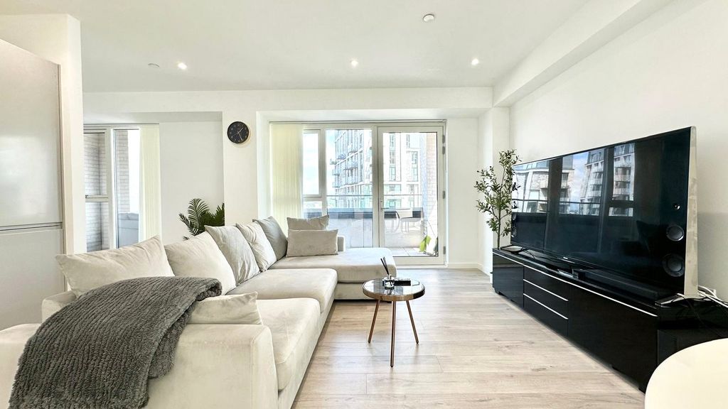 Property photo 1 of 18 Picture No. 09