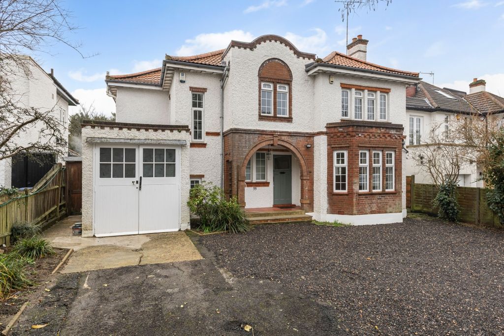 Property photo 3 of 25