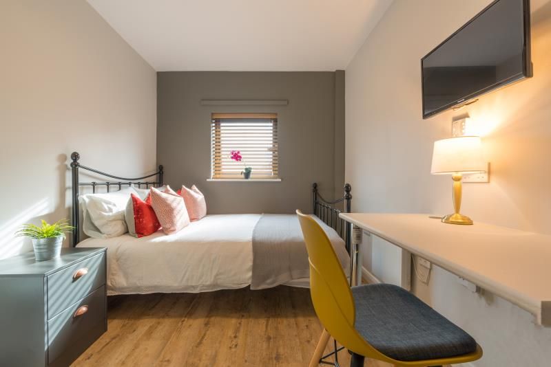 Property photo 3 of 20 Photo 2