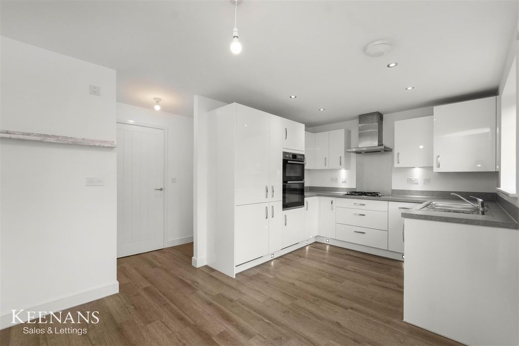 Property photo 2 of 32 2.Jpg