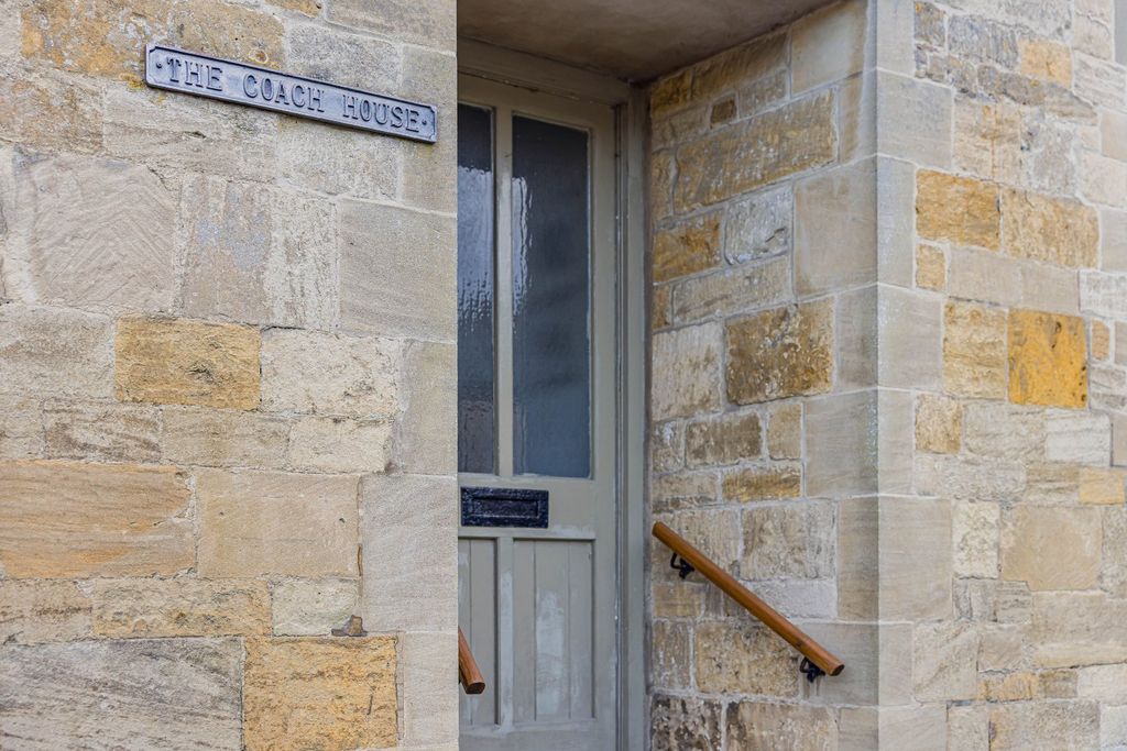 Property photo 2 of 23 Picture No. 51