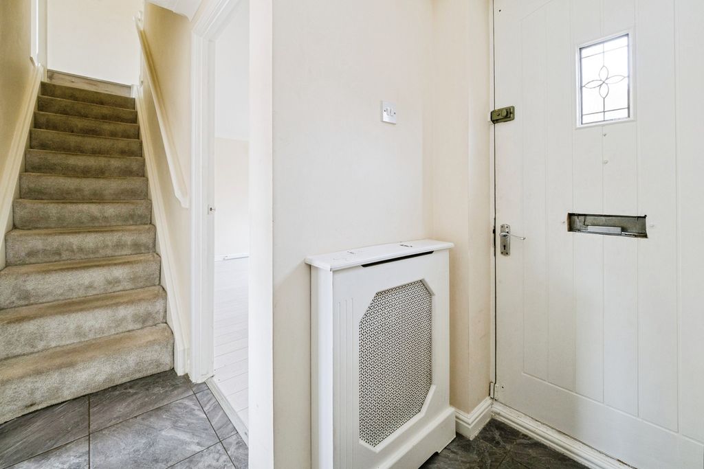 Property photo 2 of 14 Pbox-Img.Jpg