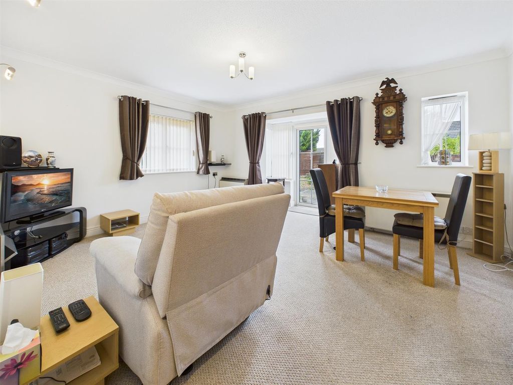 Property photo 3 of 8 Cam05510G0-Pr0092-Still002.Jpg