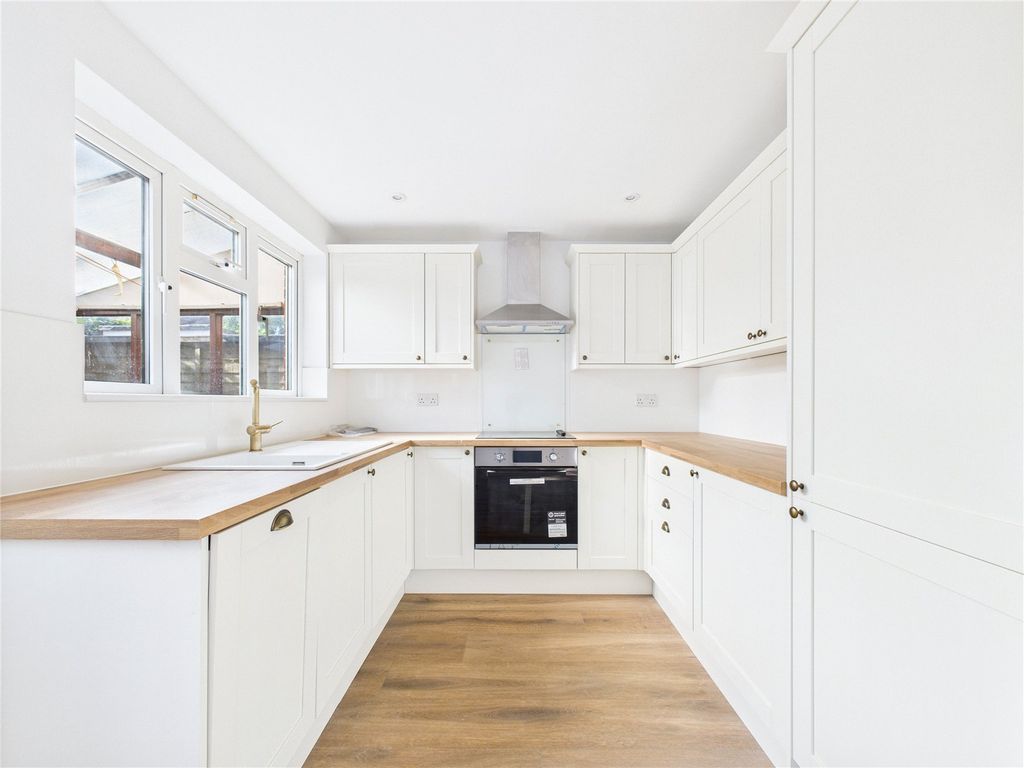 Property photo 1 of 11 Picture No. 04