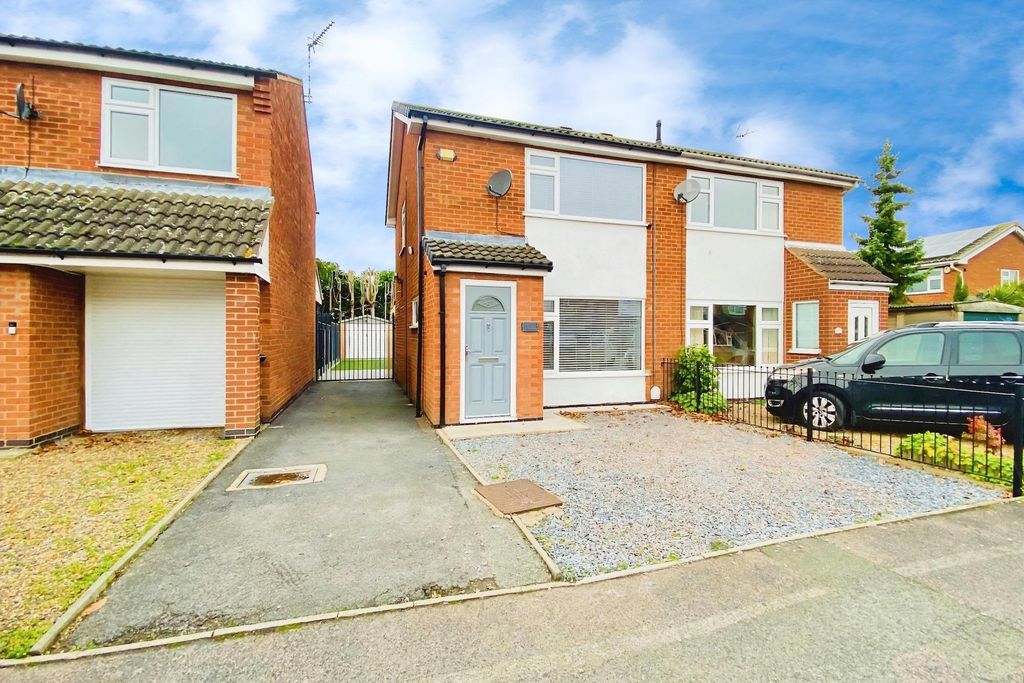 Property photo 1 of 19