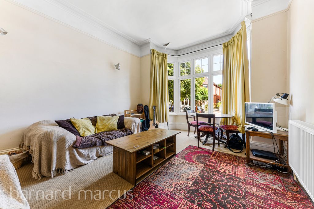 Property photo 2 of 9 Reception Room