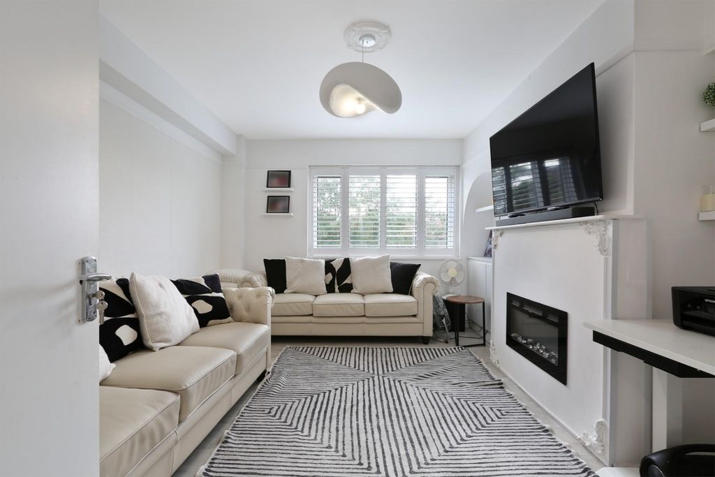 Property photo 1 of 12 Ach_0249.Jpg
