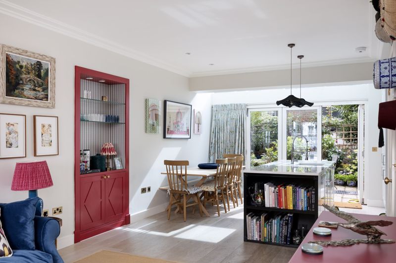 Property photo 1 of 18 Photo 1