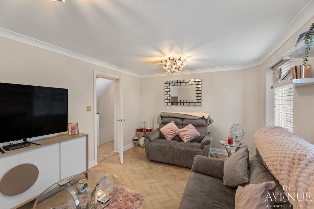 Property photo 2 of 32 5141213