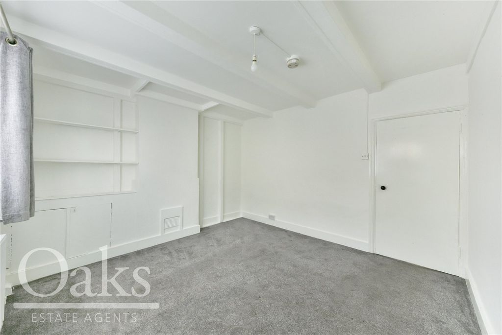 Property photo 3 of 8 Picture No. 04