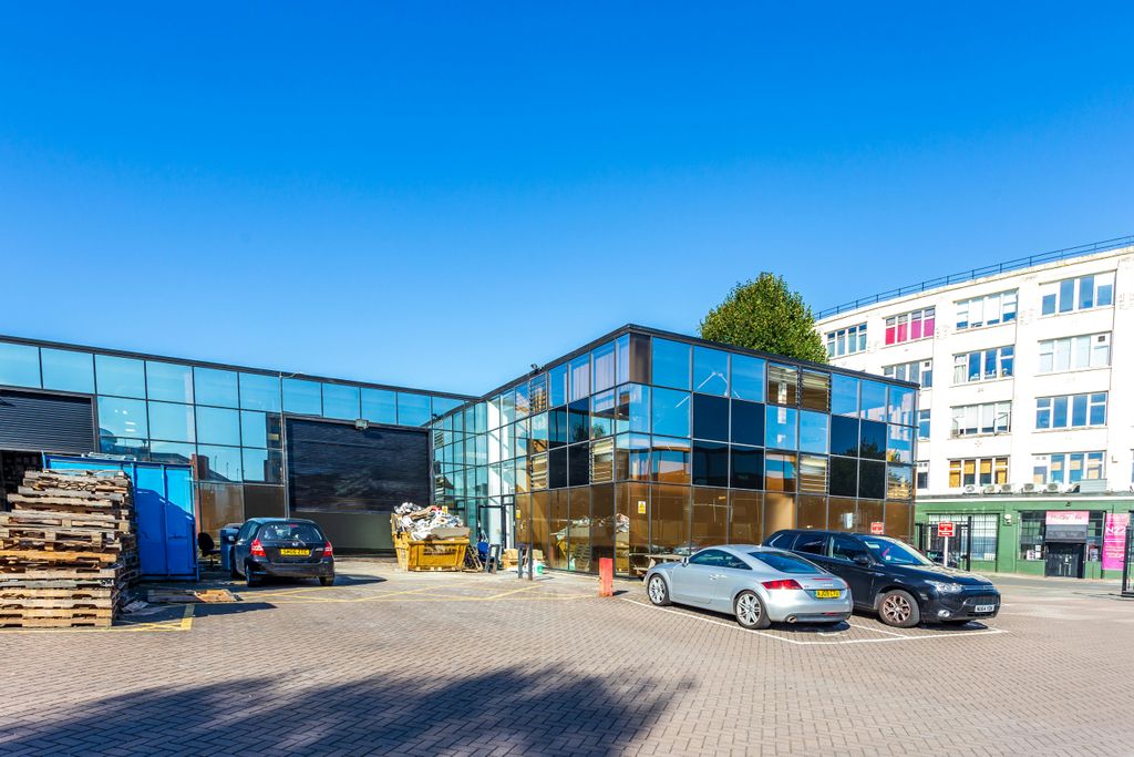 Property photo 1 of 6 Hlp_Ob_240829_9129.Jpg