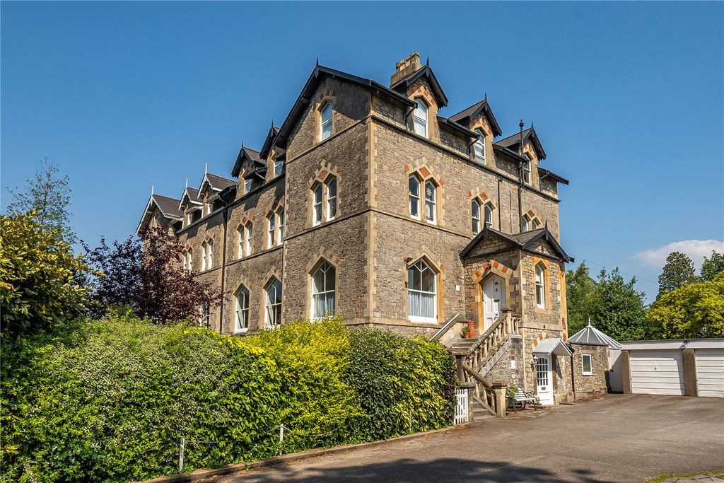 Property photo 1 of 15 Picture No. 35