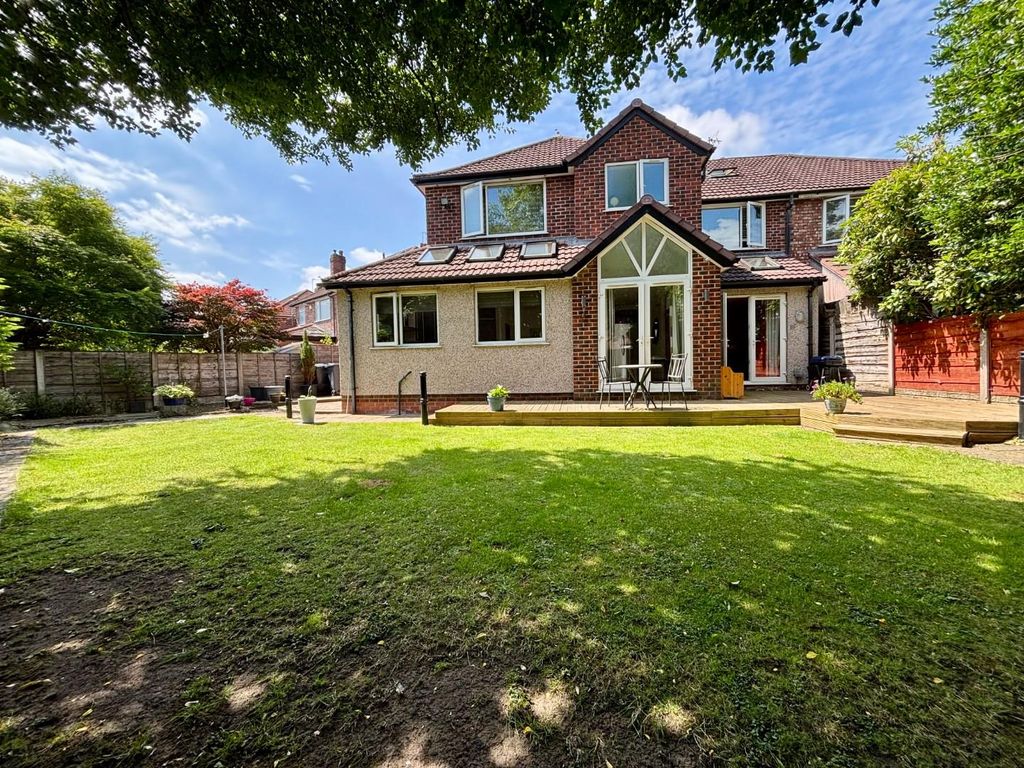 Property photo 1 of 22