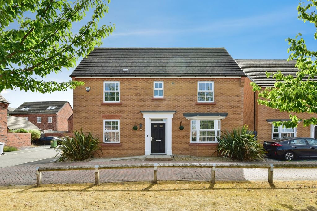 Property photo 1 of 21 Pbox-Img.Jpg