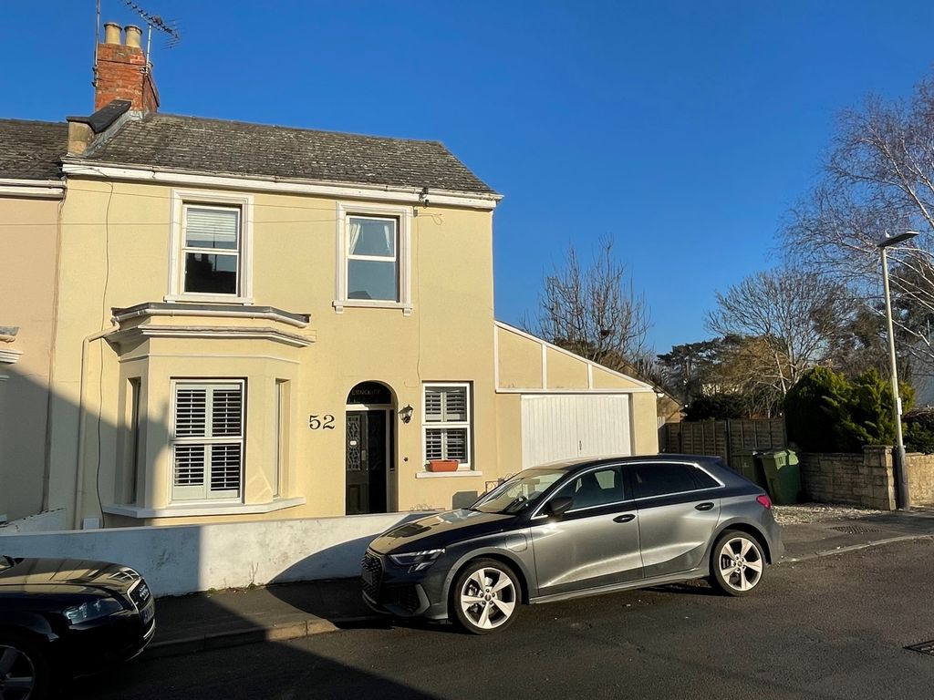 Property photo 1 of 23