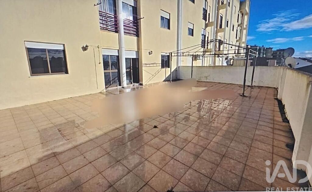 Property photo 1 of 1