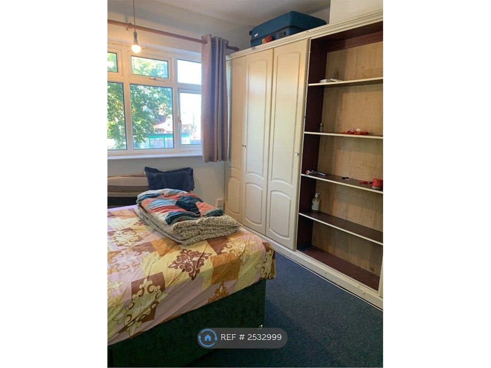 Property photo 2 of 4