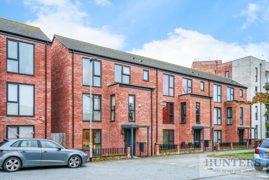 Property photo 2 of 22 Adc8c72A-Dsc01586.Jpg