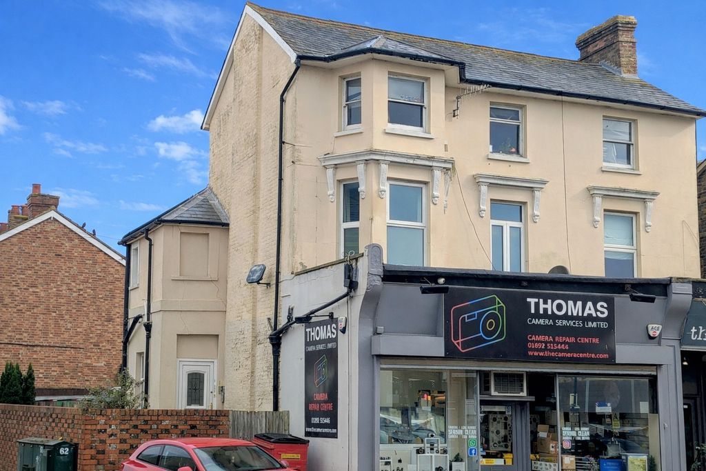 Property photo 1 of 12 Photo 15