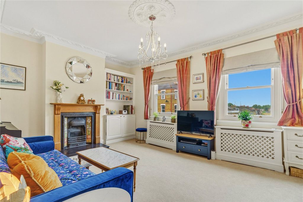 Property photo 2 of 10 Picture No. 05
