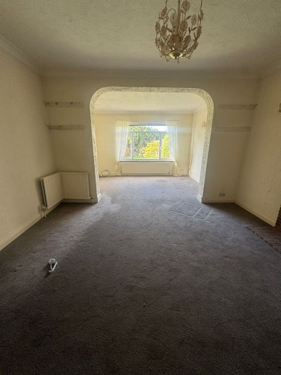 Property photo 2 of 10 Gallery