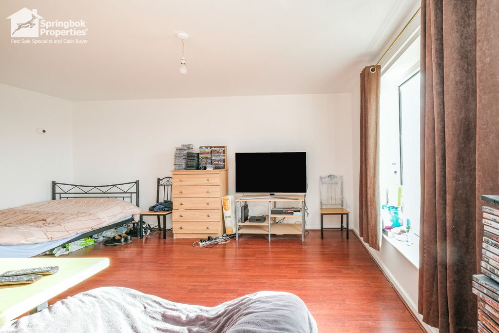 Property photo 2 of 7 Image 1