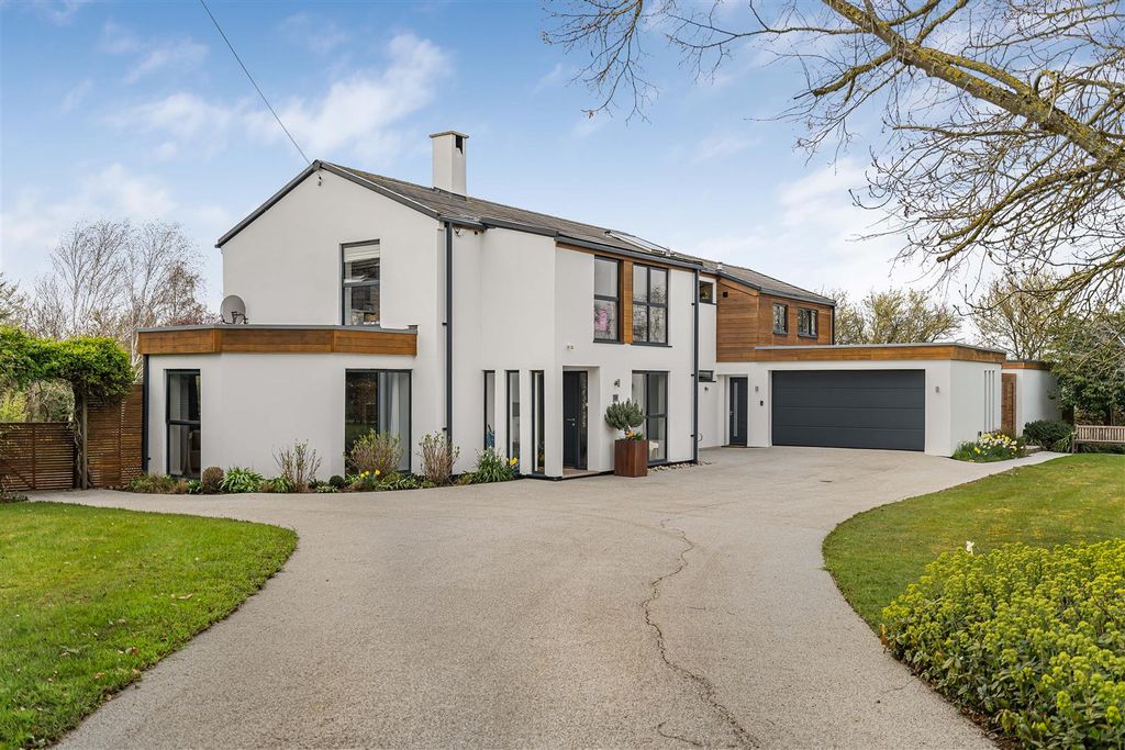 Property photo 1 of 41 102_75876.Jpg