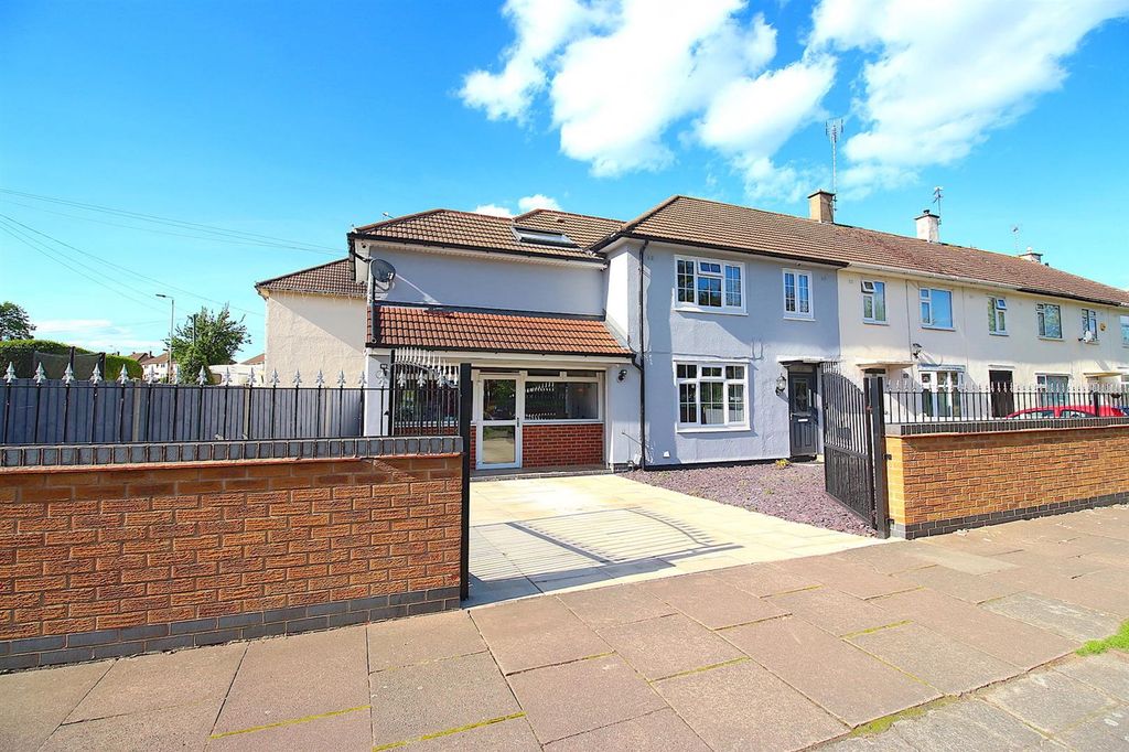 Property photo 1 of 23