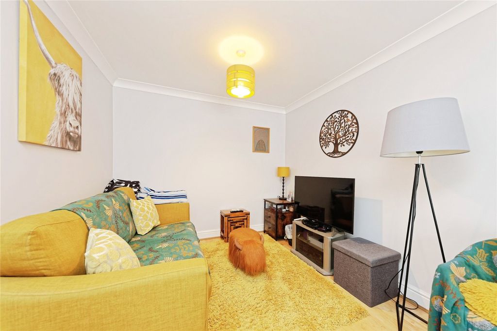 Property photo 3 of 16 Picture No. 32