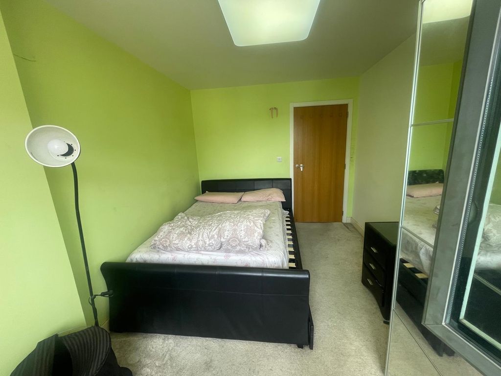 Property photo 3 of 4