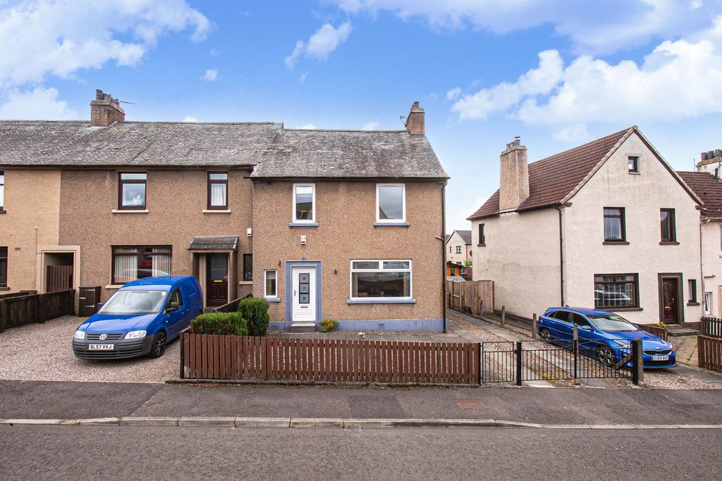 Property photo 2 of 35