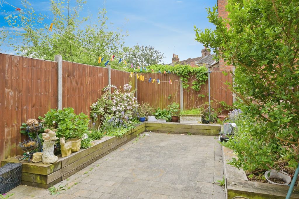 Property photo 2 of 13