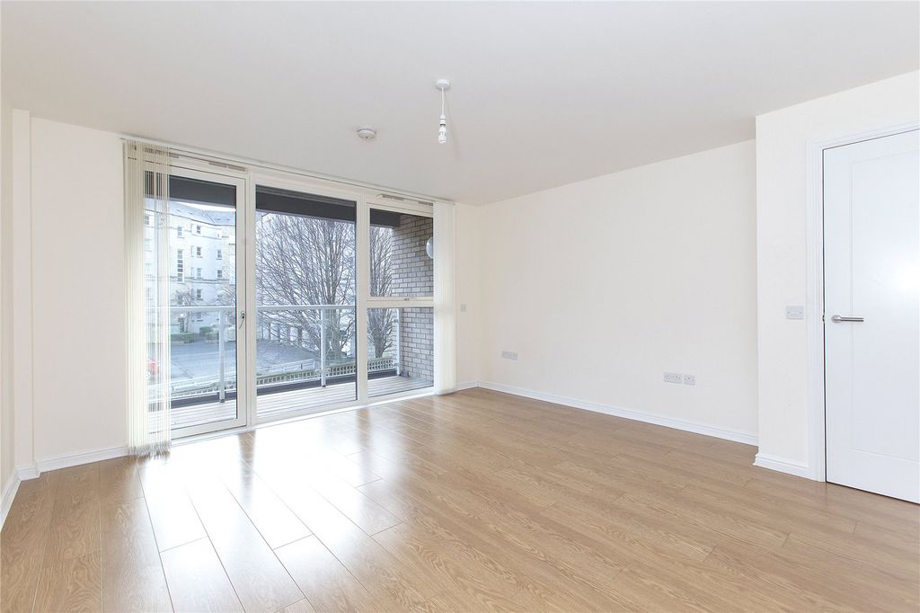 Property photo 2 of 15 Photo 2