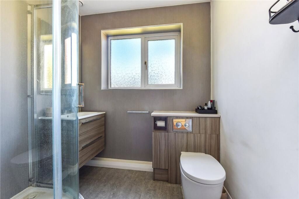 Additional image 14 of 5 bed detached bungalow for salePulens Lane, Petersfield GU31