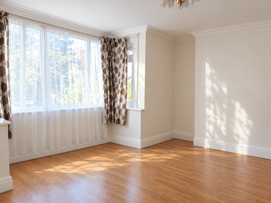 Property photo 3 of 10 3