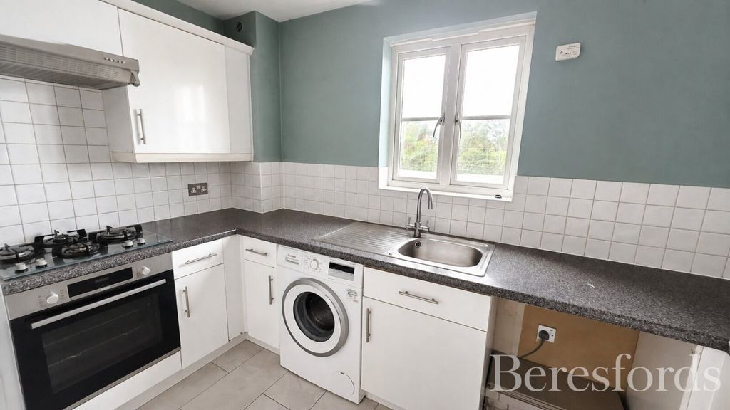Property photo 2 of 10 Picture No. 02