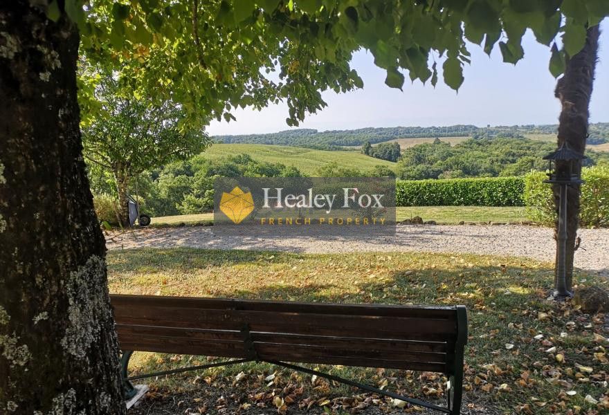 Property photo 3 of 19