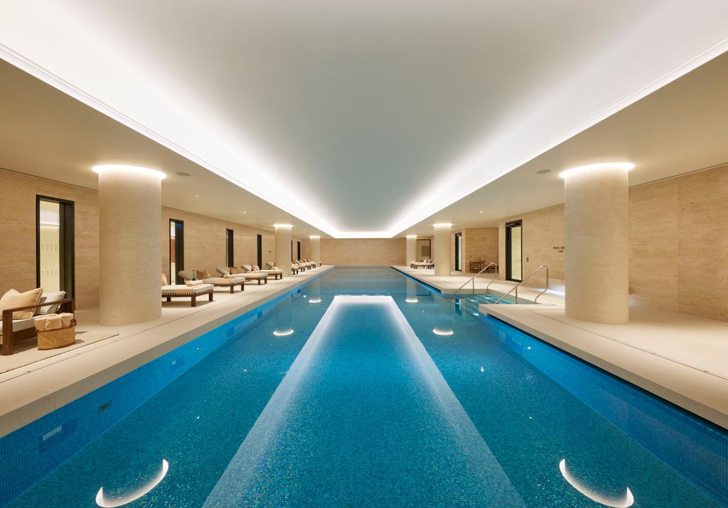 Property photo 3 of 15 Pool_Area_0234 (3).Jpg