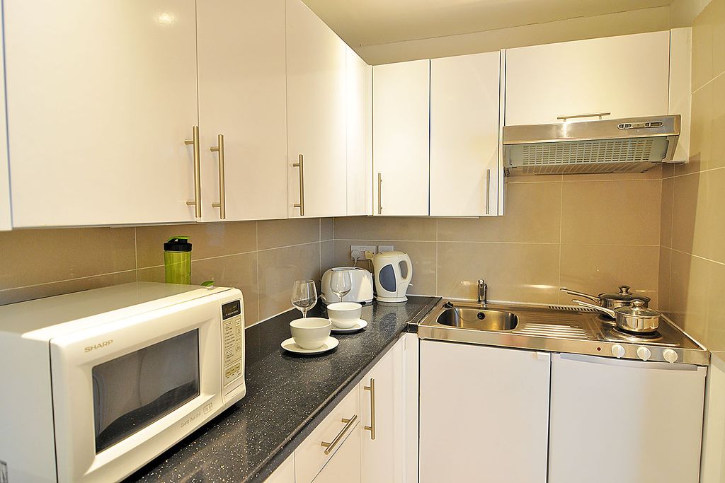 Property photo 2 of 6 Gallery