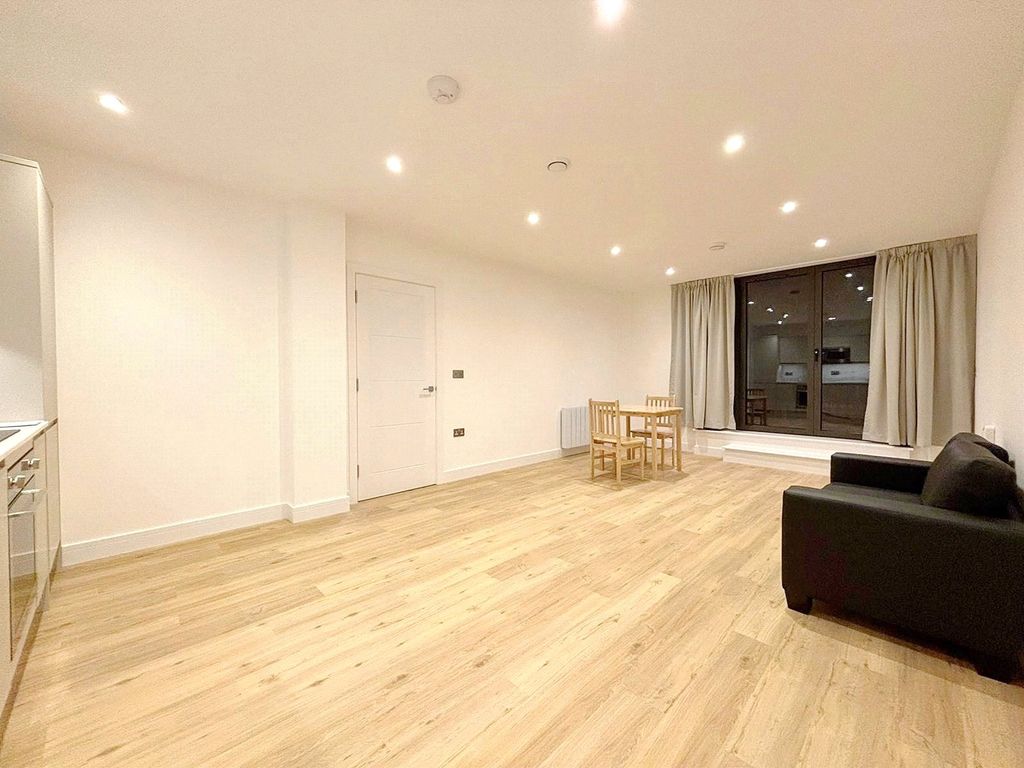 Property photo 1 of 8 Picture No. 06